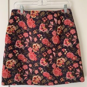 LOFT SHORT SHIFT SKIRT FLORAL SIZE 4
